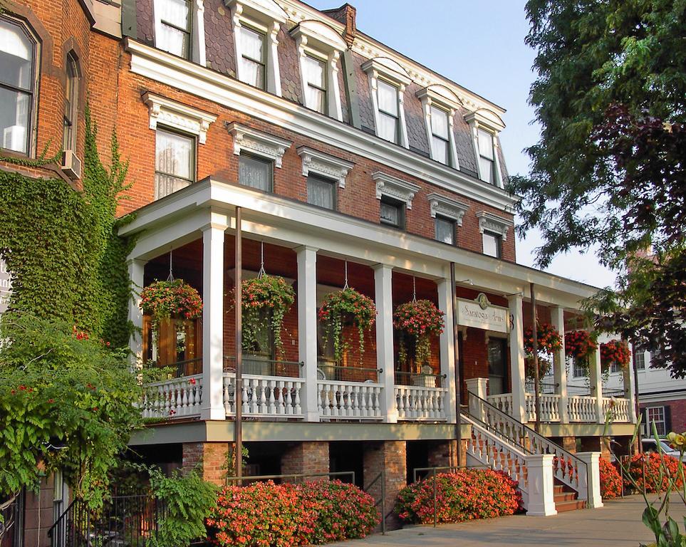 Saratoga Arms Hotel Saratoga Springs Exterior photo